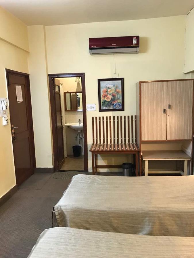 Hotel Swaroop Púna Kültér fotó